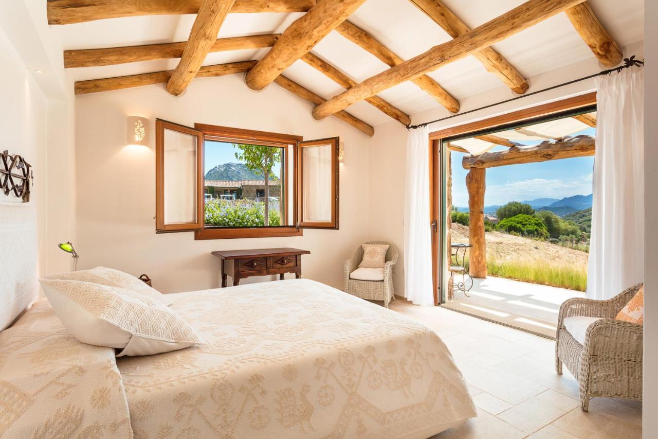 Bed and Breakfast Albero Capovolto Гольфо-Аранчі Екстер'єр фото