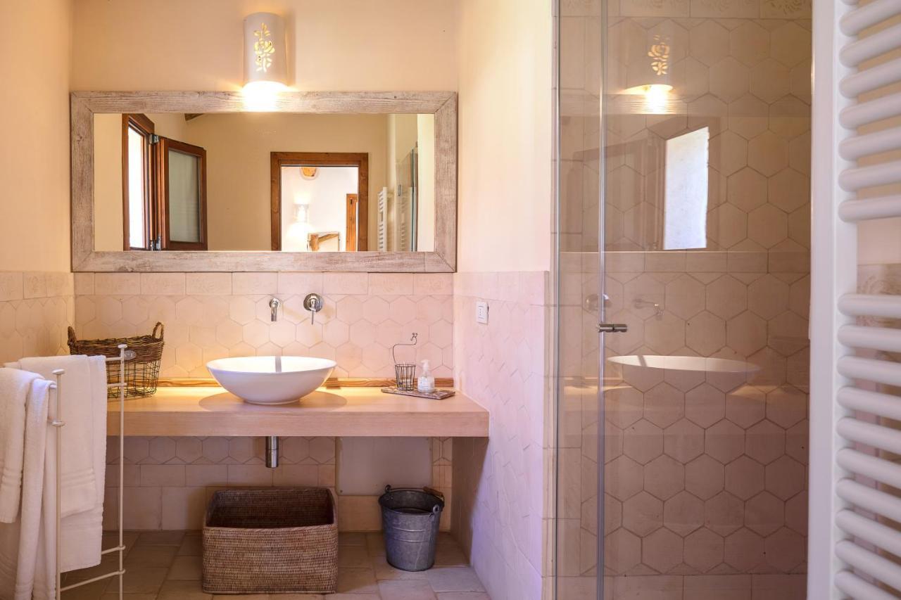 Bed and Breakfast Albero Capovolto Гольфо-Аранчі Екстер'єр фото